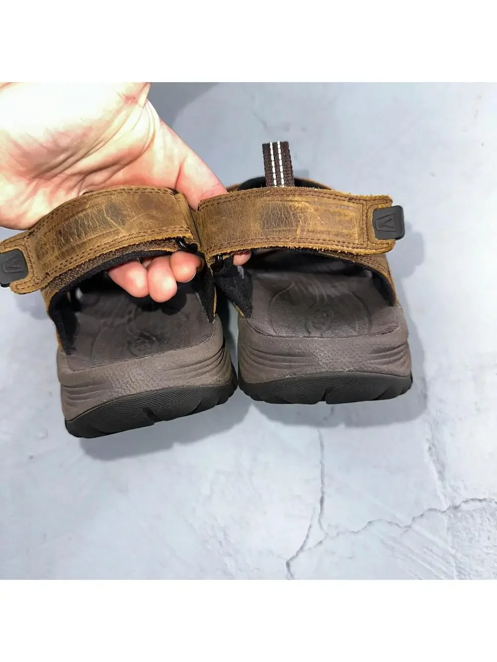 Keen US Mens Size 13 M Targhee III Open Toe Adjustable Waterproof Sandal Brown